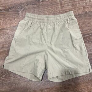 Columbia Shorts Womens Small‎ Sandy River Cargo Shorts Tan Outdoors